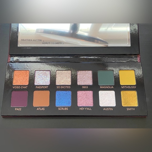 Adept Heather Austin Palette BNIB No longer made. - Picture 3 of 8